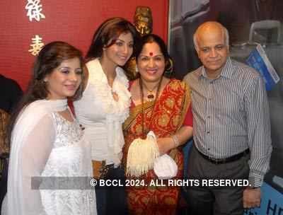Shilpa with family