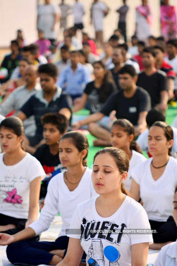 Yoga in schools will not be compulsory: Govt