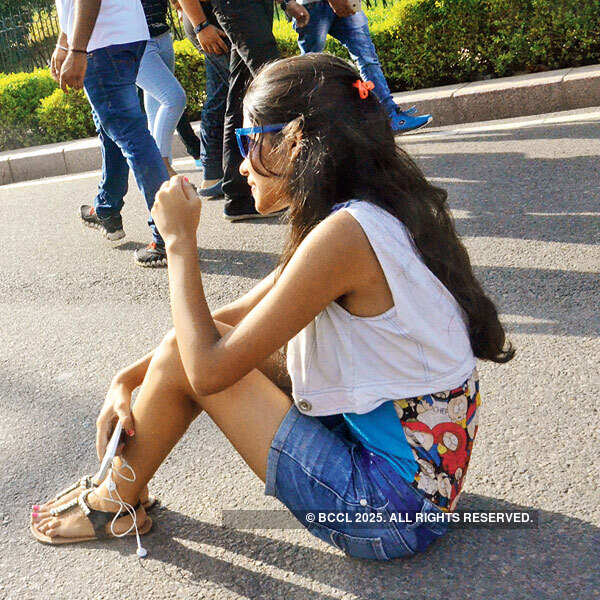 A participant gets clicked during the Raahgiri Day