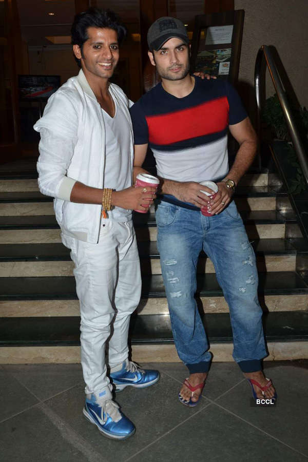 Celebs @ Manish Paul’s b’day party
