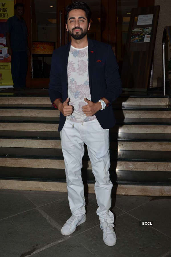 Celebs @ Manish Paul’s b’day party