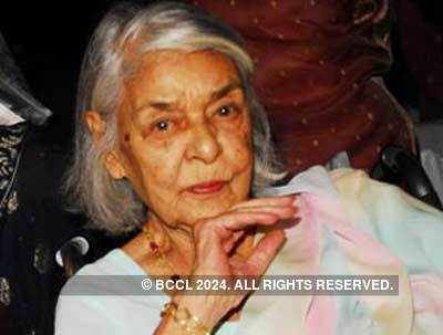Rajmata Gayatri Devi dies at 90