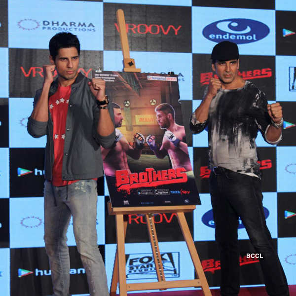 Akshay and Sidharth launch Brothers game