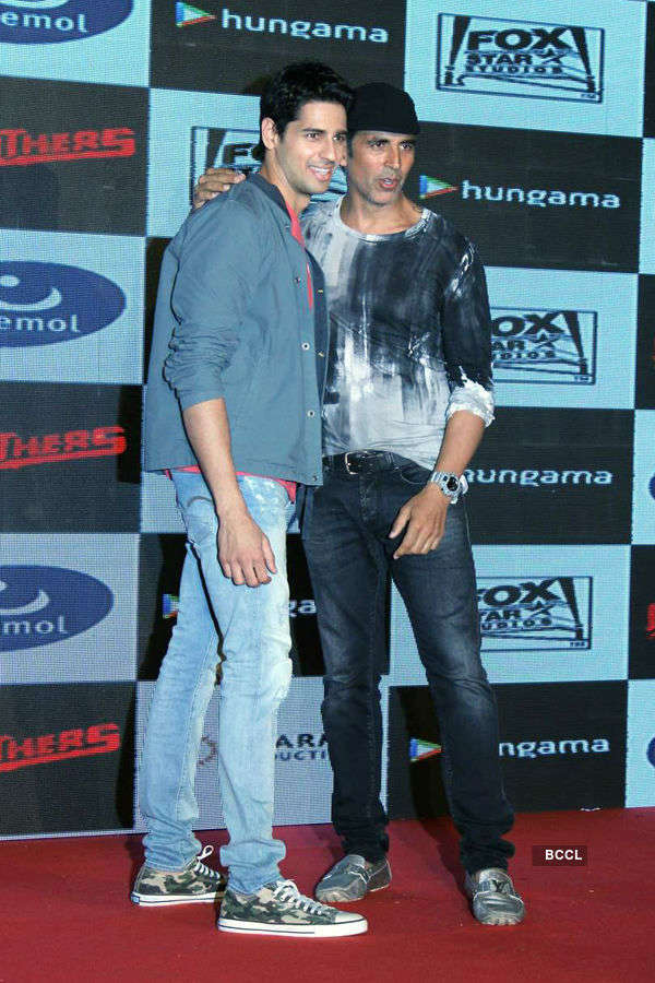 Akshay and Sidharth launch Brothers game