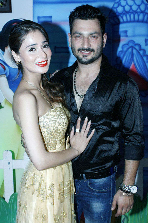 Sara Khan's birthday party