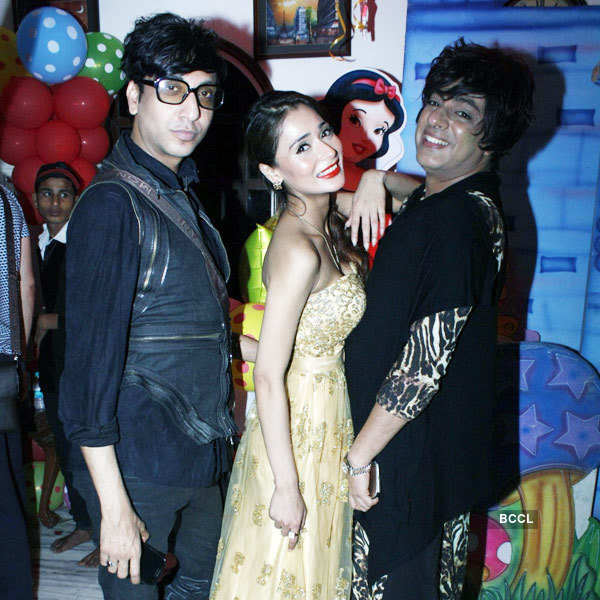 Sara Khan's birthday party