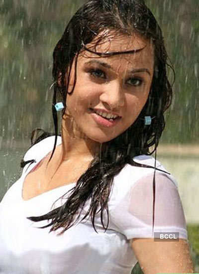 Priyanka in wet look