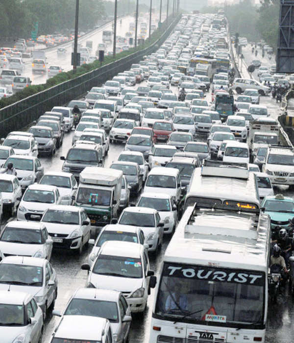 Terrible jams on Delhi-Gurgaon Expressway