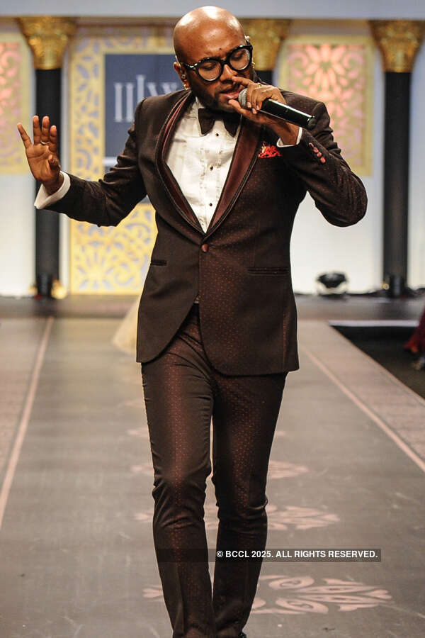 Benny Dayal performs