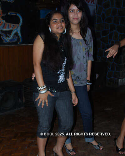 Payal Gupta's b'day bash