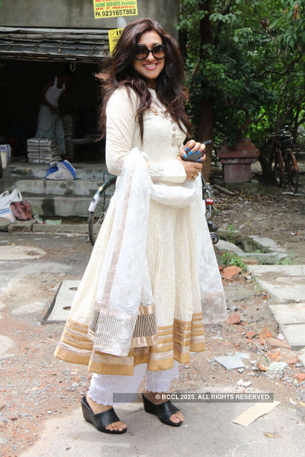Rituparna Sengupta during the Khunti Pujo,
