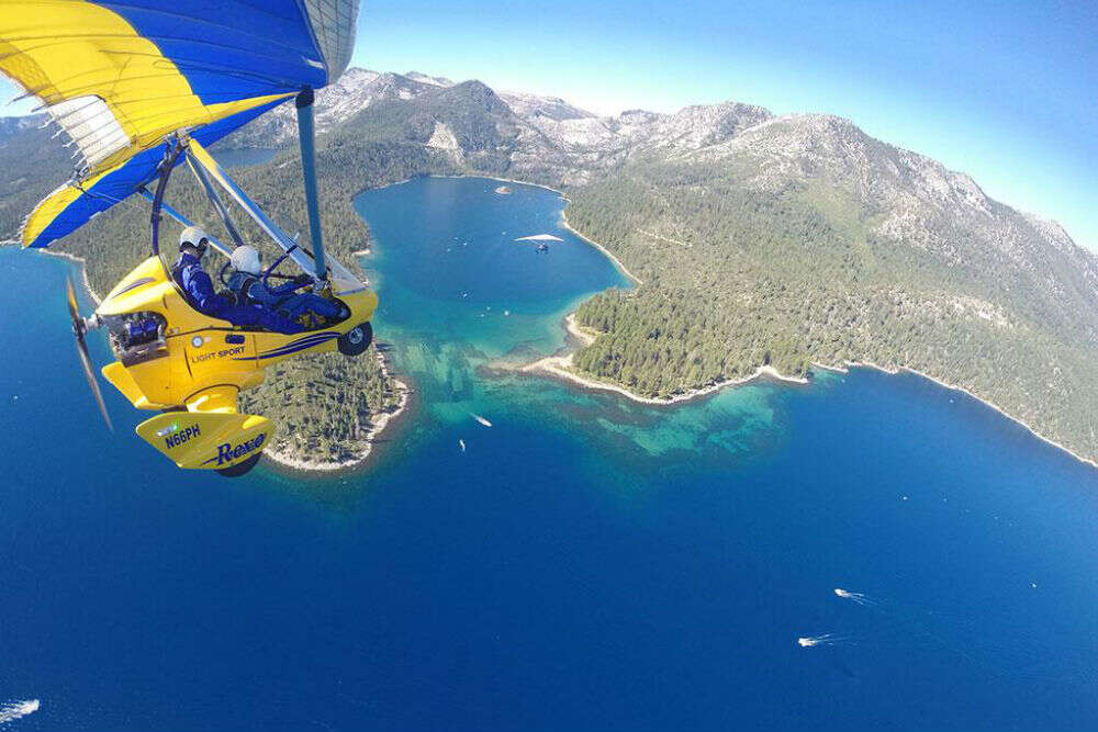 hang-gliding-tahoe