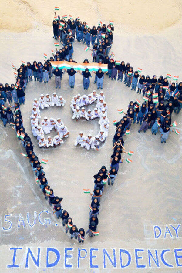 Students celebrating 69th Independence Day