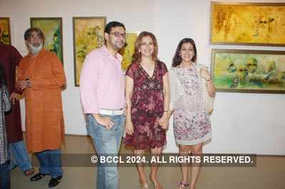 Rekha's art exhibition