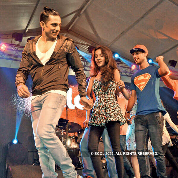 VJ Yudi dancing with a participant
