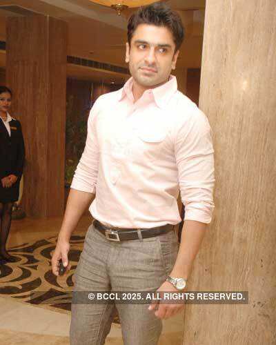 Eijaz Khan