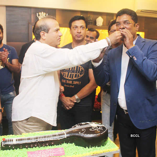 Suresh Wadkar’s 60th b’day party