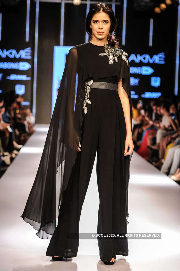 Sucheta Sharma walks the ramp