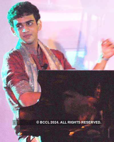 Utsav Lal performs