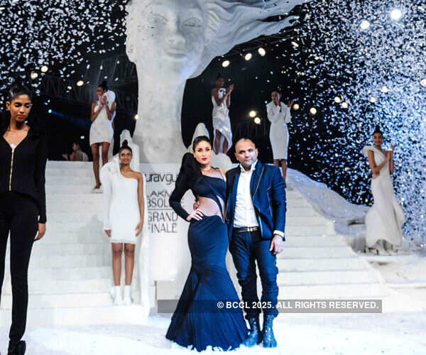 LFW '15: Grand Finale by Gaurav Gupta