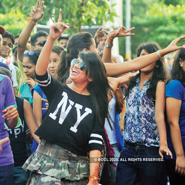 Participants having fun during Raahgiri Day celebrations