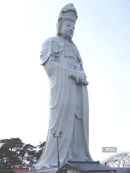 Renowned Statues Around the World