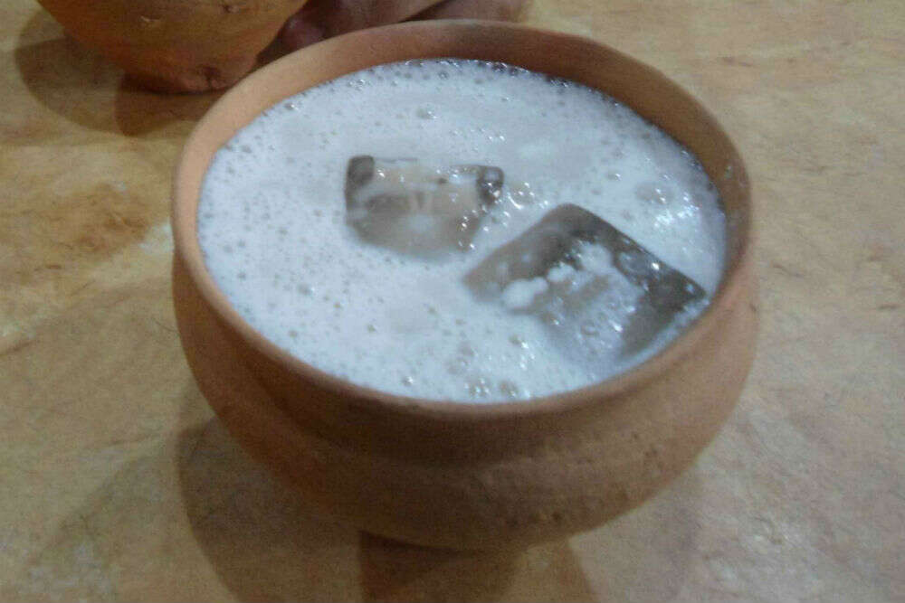 Doodh Cola