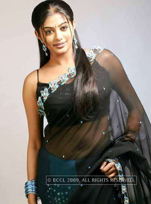 Actresses Look Hot And Sexy In Sarees