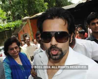 Emraan at Minority Commission office