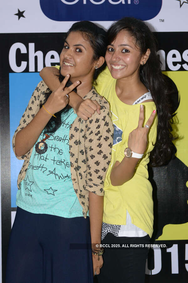 Harsheetha Joshi poses with her friend during