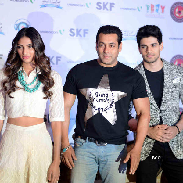 Salman Khan with Athiya Shetty and Sooraj Pancholi
