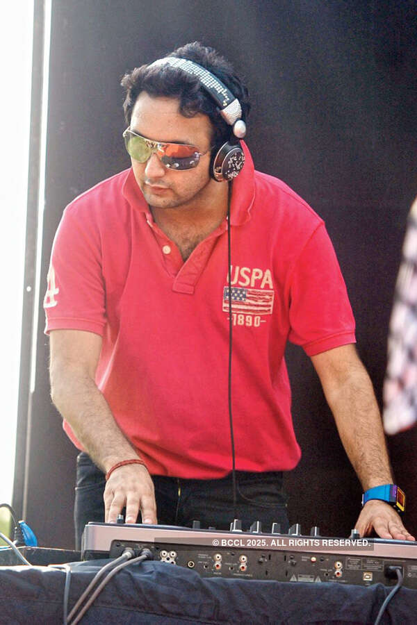 DJ Sumit Sethi during the Clean & Clear Delhi Times Fresh Face 2015 auditions