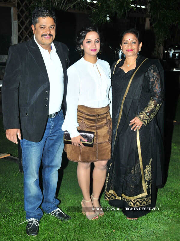 Amit, Reeta and Anjana during Reeta Sanghi&rsquo;s birthday