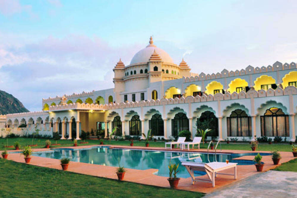 Hotel Gulaab Niwaas Palace