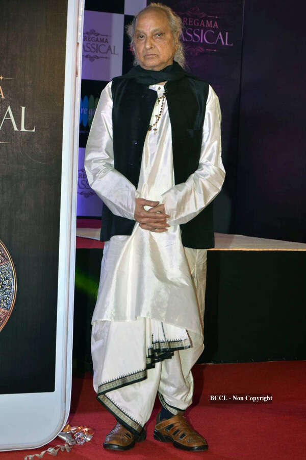 Pandit Jasraj during the launch