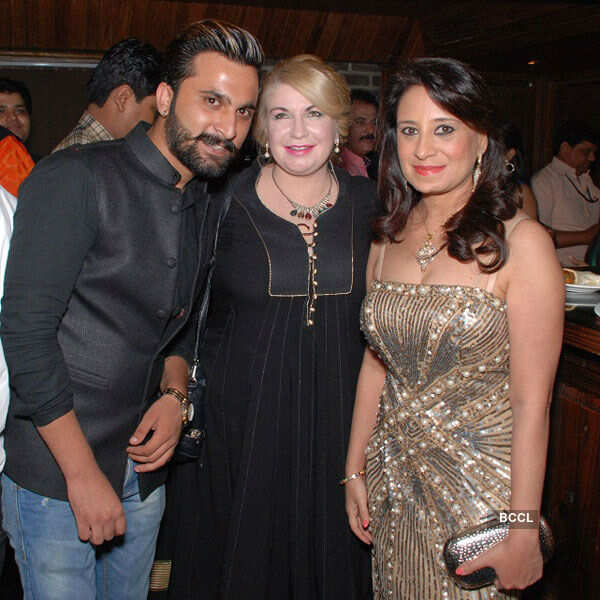 Tracy flanked by Rahul and Soniya