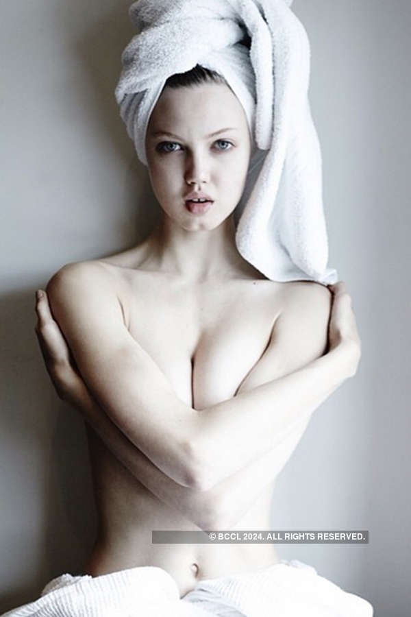 Lindsey wixson nude