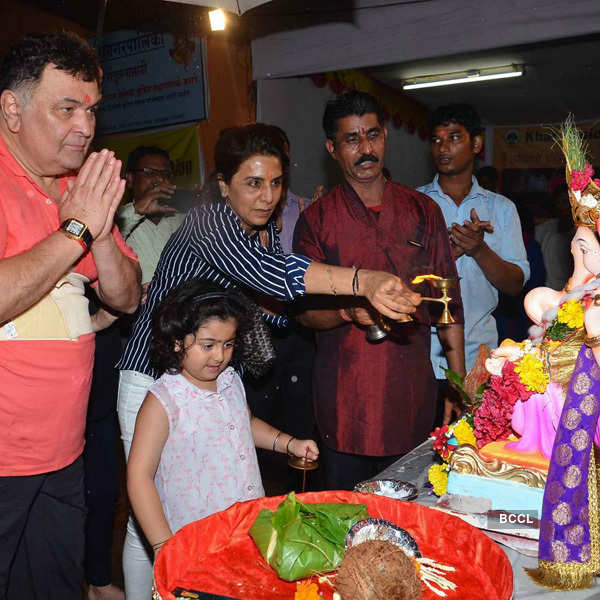 Celebs at Ganpati Visarjan