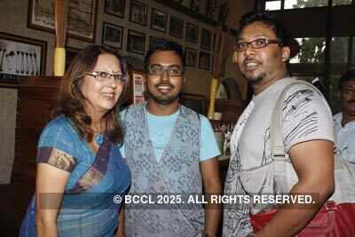 Rita Bhimani,Dev and Nil