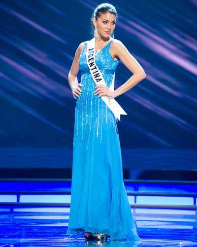 Miss Univ '09: Evening Gowns