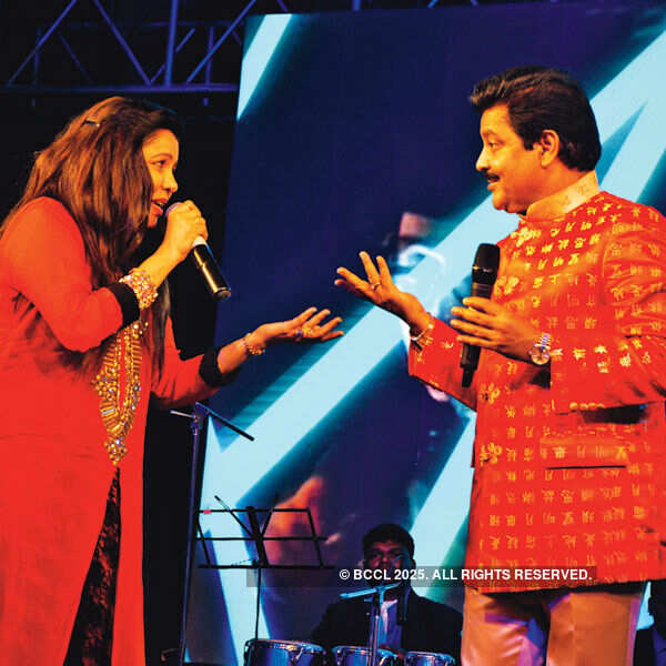Deepa and Udit Narayan perform during Carnival Legends Forever