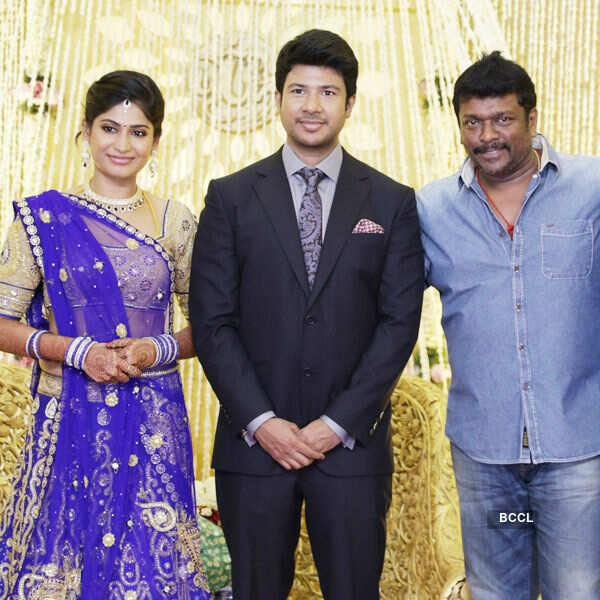 R Parthiepan poses with Vijayalakshmi and Feroz