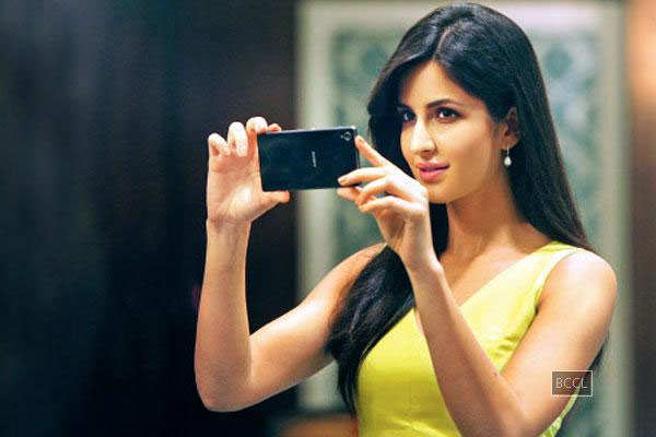 Katrina Kaif Lesser Known Facts All details are here about like katrina kaif phone number, office address, email id, social profile page and many more details are here on this page. katrina kaif lesser known facts