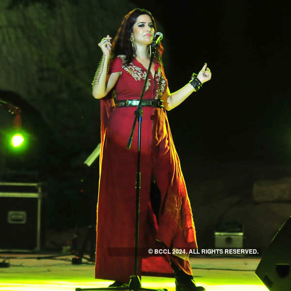 Sona Mohapatra performs @ Times Festival