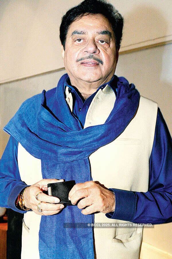 Shatrughan Sinha during the art exhibition