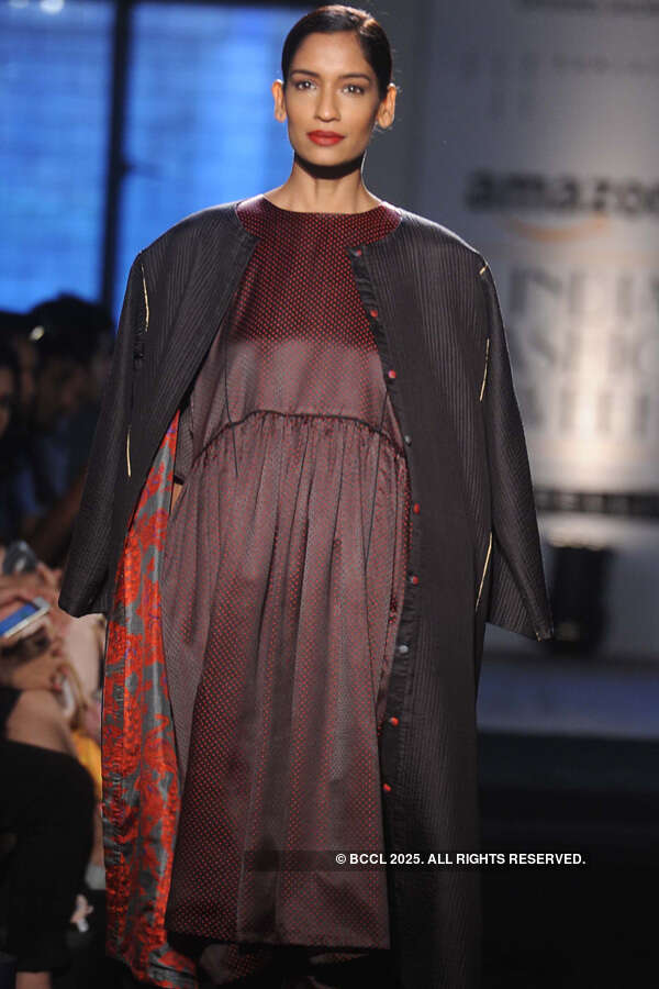 Krishna Somani sashays down the ramp