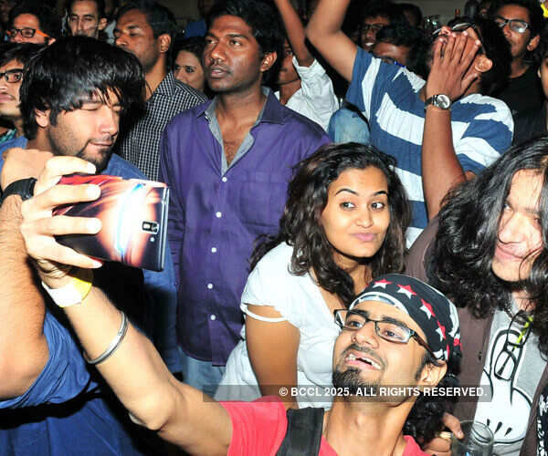 Agam rocks Hyderabad