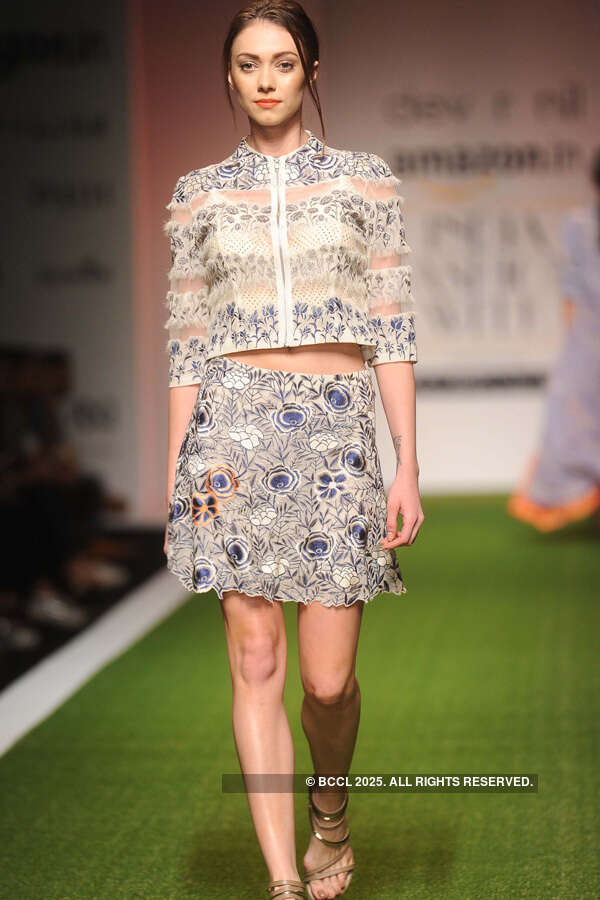 AIFW SS '16: Day 2: Dev r Nil