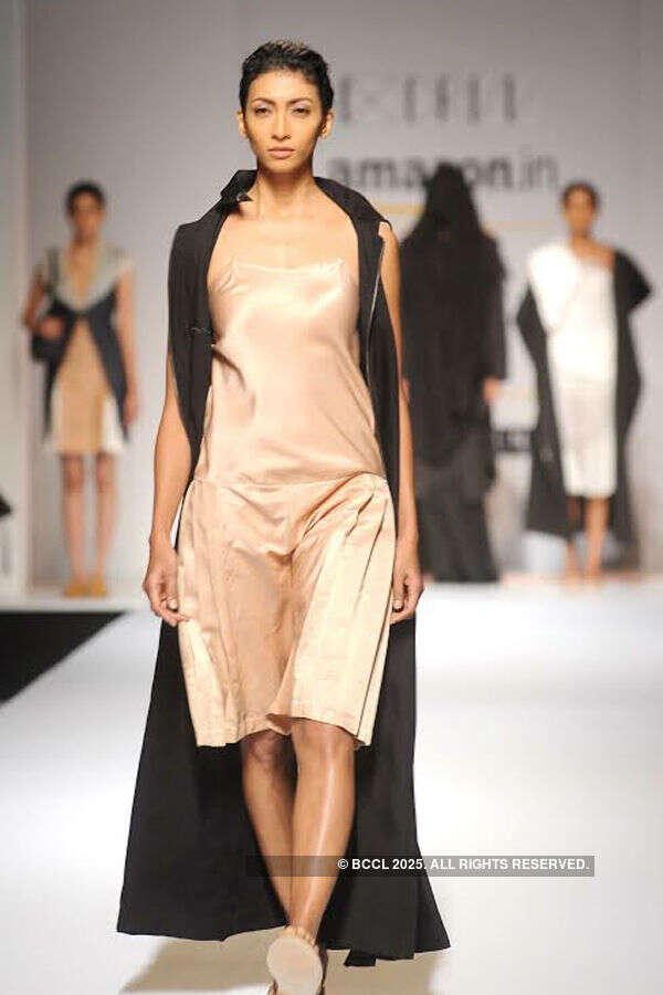 AIFW SS '16: Day 4: DRVV