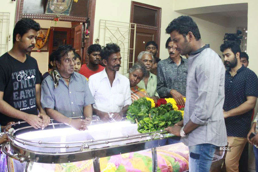 Celebs pay tribute to Manorama